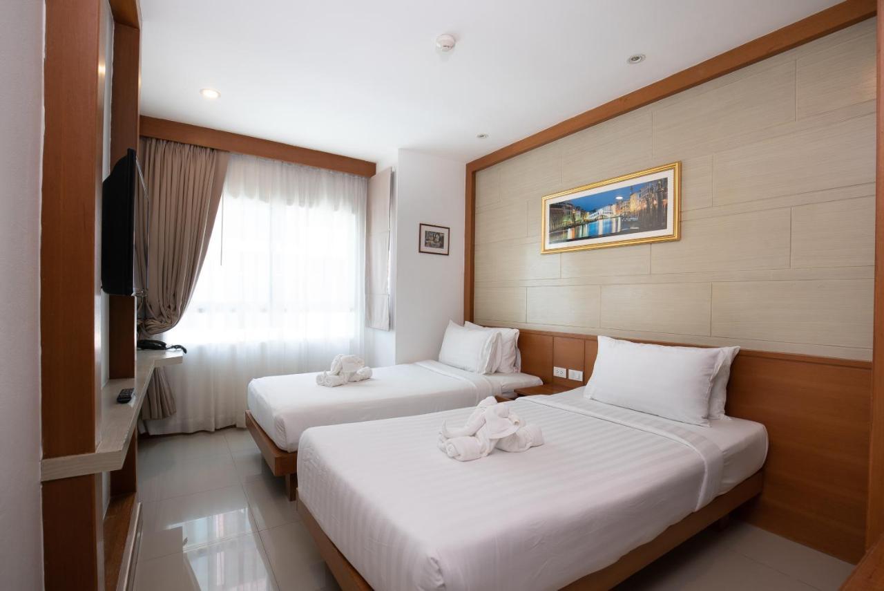 The Patong Center Hotel Buitenkant foto