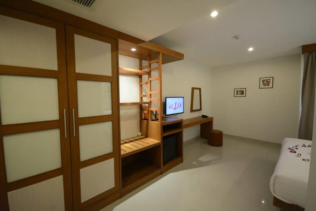 The Patong Center Hotel Kamer foto